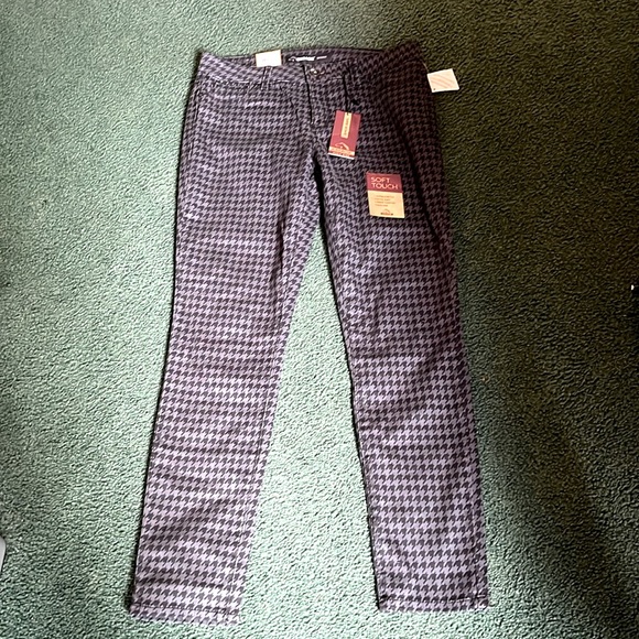 Ladies pant - Picture 1 of 5